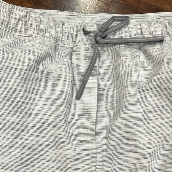 Lululemon | Joggers - Picture 6 of 7